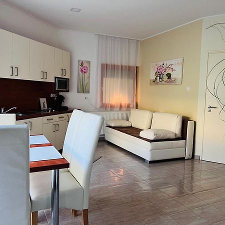 Villa Relax Apartman Gárdony Eksteriør billede