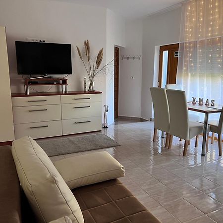 Villa Relax Apartman Gárdony Eksteriør billede